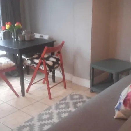 Rockfield House 2 منزل للإقامة كورك